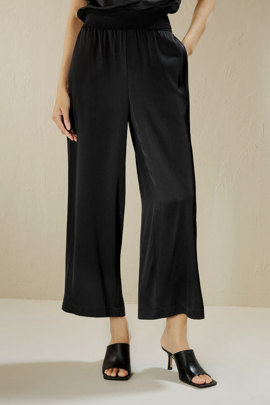 Wide-Leg Cropped Pants
